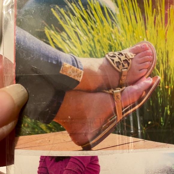 New Poppyclips and fit clips. New in packages. One package of each. Magnetic - Picture 3 of 4